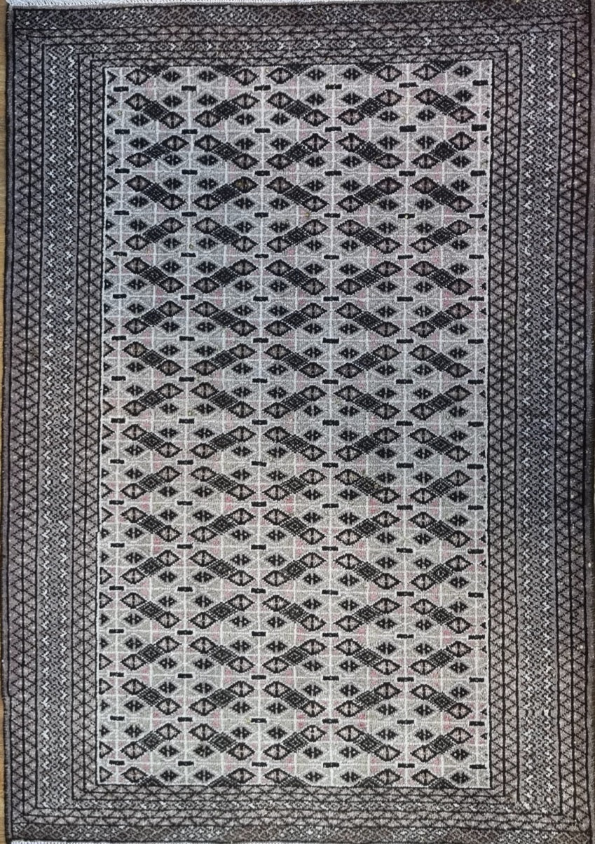 Handmade Persian Turkaman | 145x103 cm