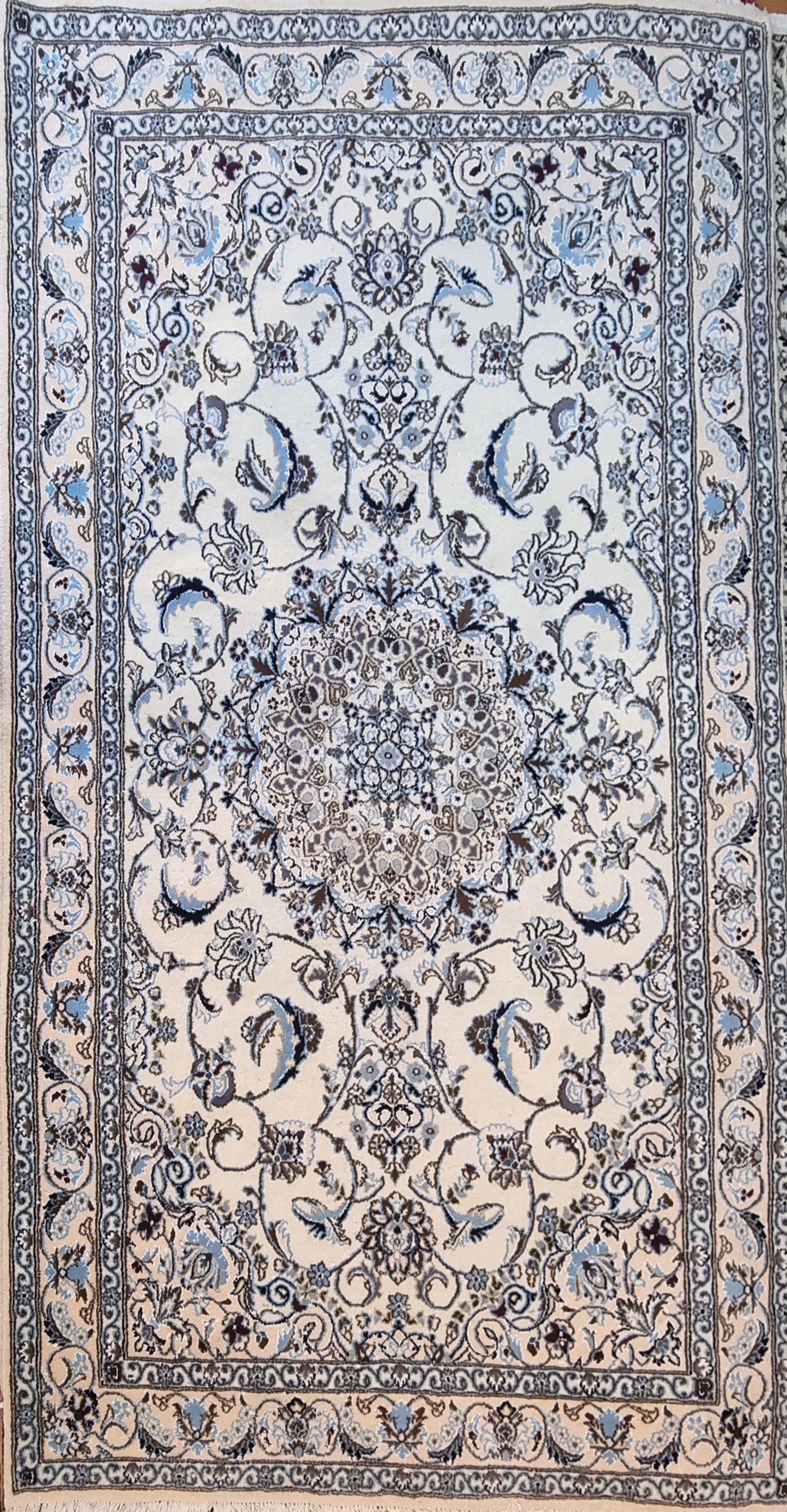 Handmade Persian Naein | 250x160 cm