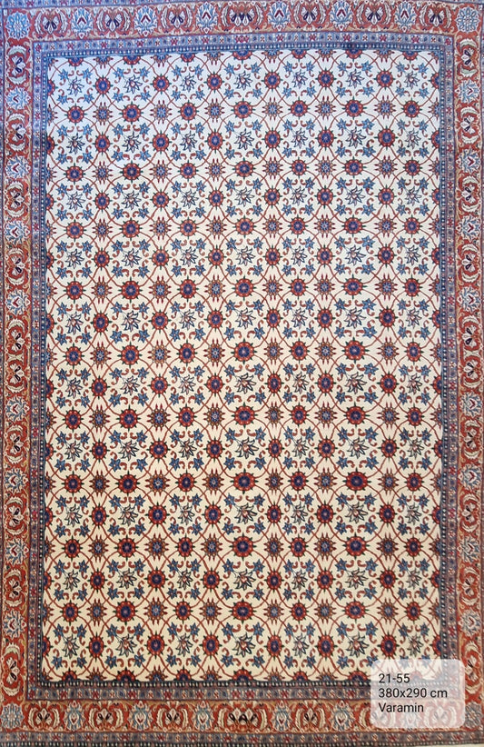 Handmade Persian Varamin | 380x290 cm