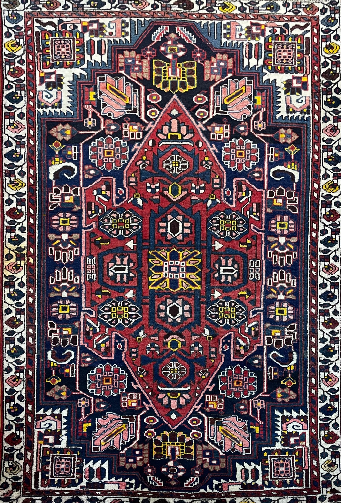 Handmade Persian Shiraz | 194×128 cm