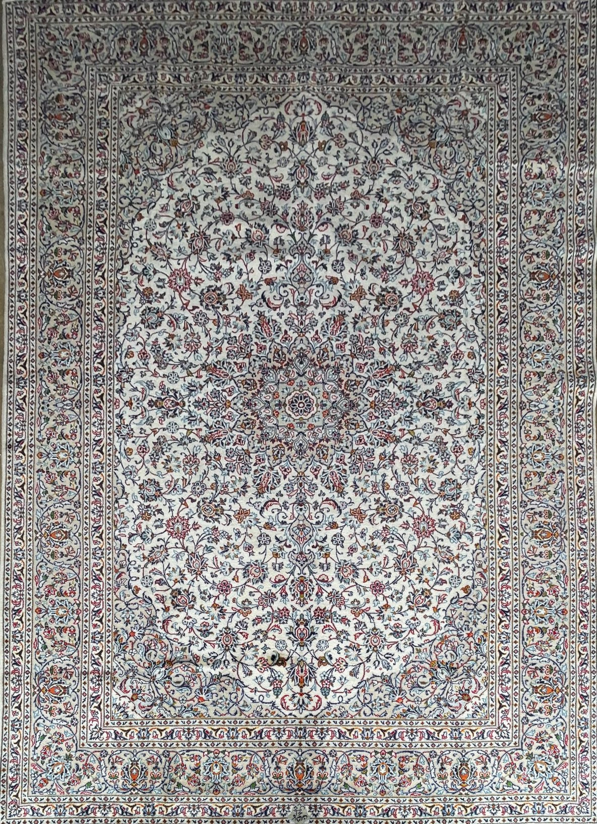Handmade Persian Kashan | 337×247 cm