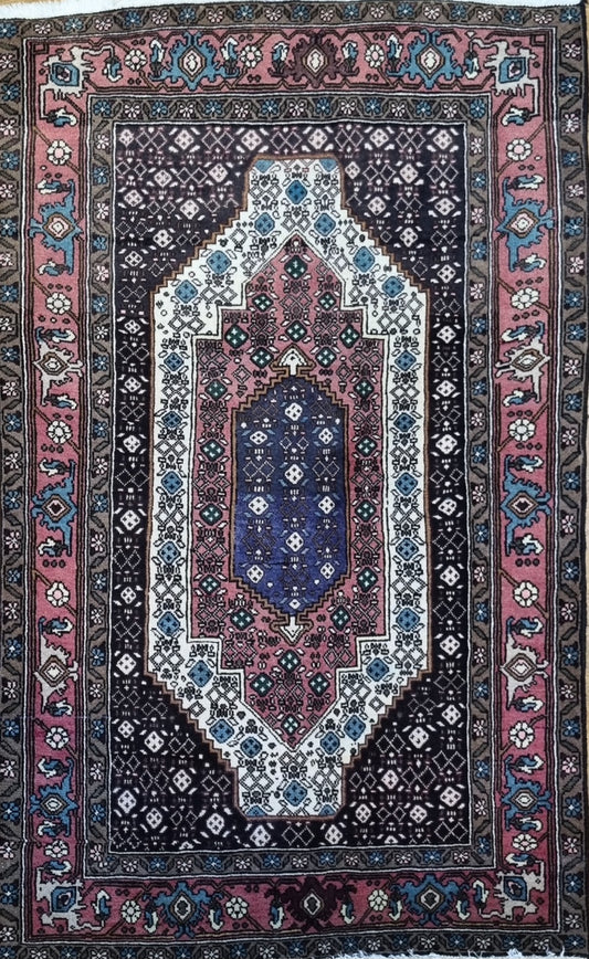 Handmade Persian Bijar | 164x102 cm