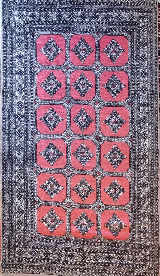 Handmade Pakistan Lahour | 240x155 cm