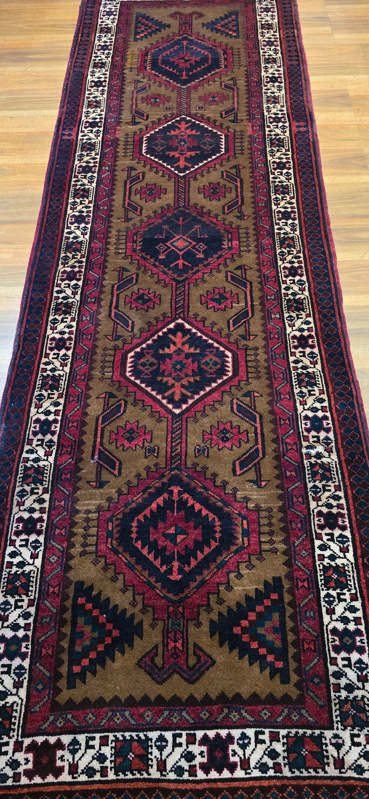 Handmade Persian Azerbaijan | 430 × 108 cm