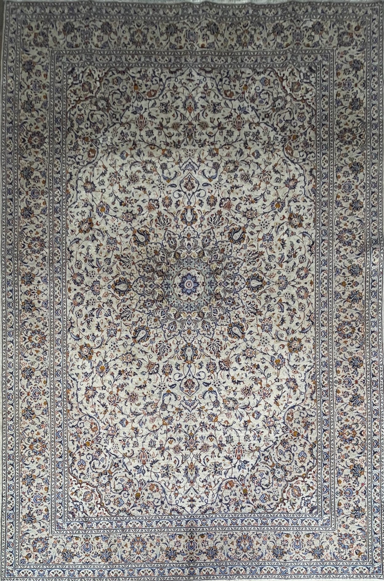 Handmade Persian Kashan | 353×253 cm