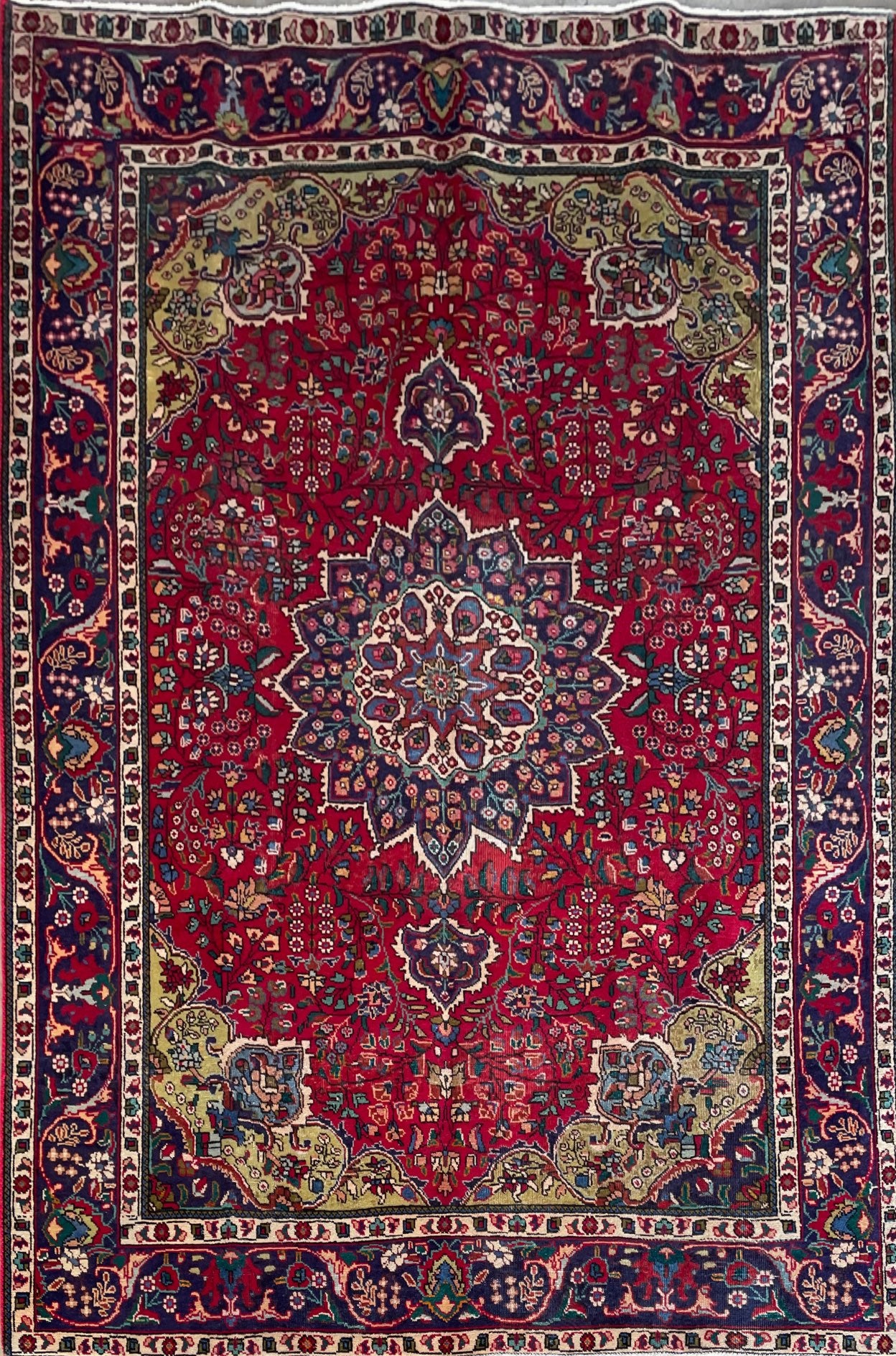 Handmade Persian Tabriz | 287×203 cm