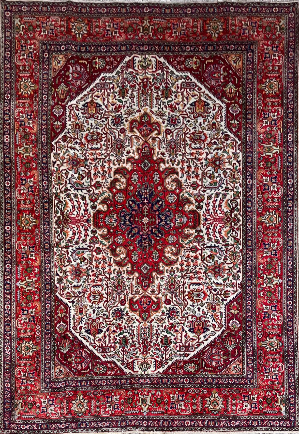 Handmade Persian Tabriz | 292×203 cm