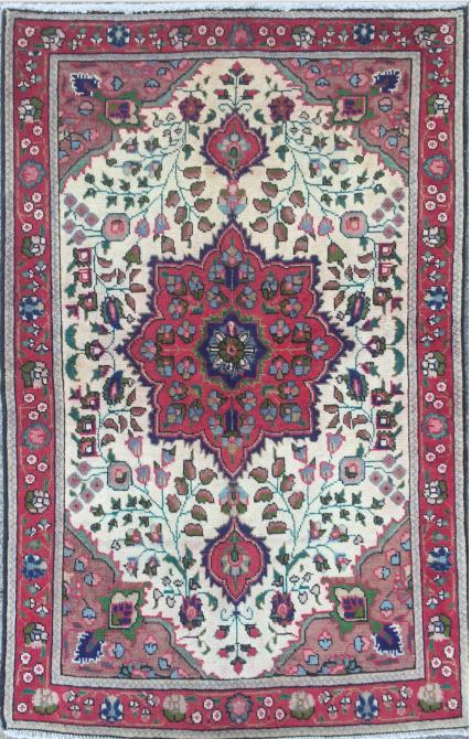 Handmade Persian Tabriz | 140×100 cm